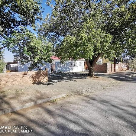 Calvinia Akkerdam Bed And Breakfast المظهر الخارجي الصورة