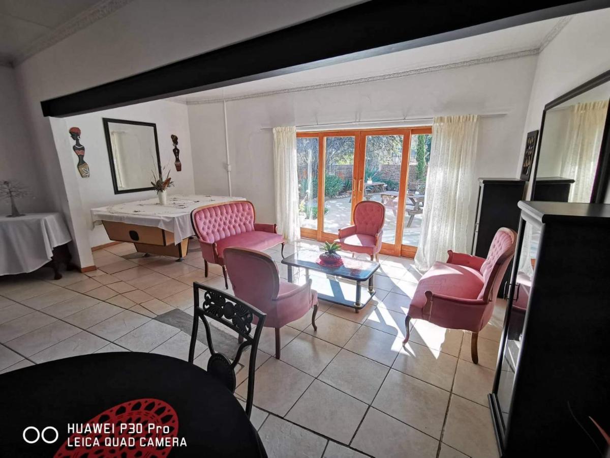 Calvinia Akkerdam Bed And Breakfast المظهر الخارجي الصورة