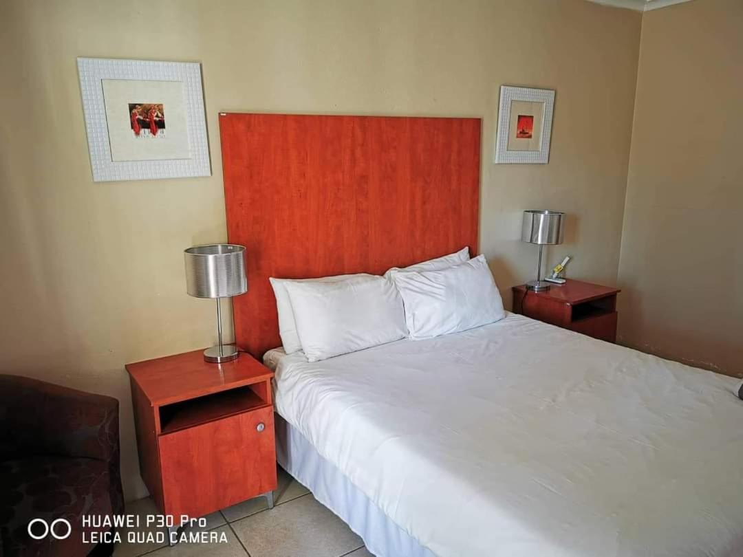 Calvinia Akkerdam Bed And Breakfast المظهر الخارجي الصورة